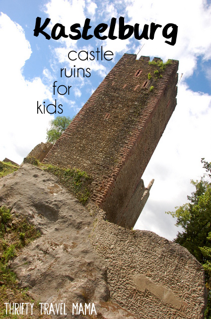 Thrifty Travel Mama | Kastelburg - Castle Ruins in Germany for Kids